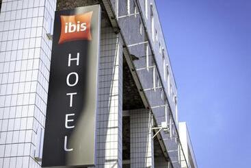 هتل Ibis Lorient Centre Gare