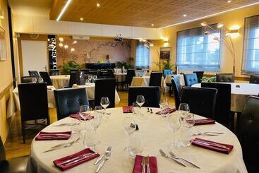 Logis Hotel Center