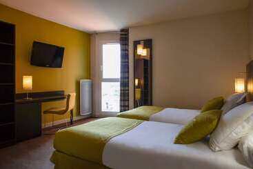 Отель The Originals Boutique, Hôtel Marytel, Montbrison