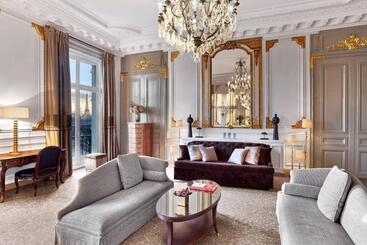 هتل The Westin Parisvendome