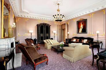 هتل The Westin Parisvendome