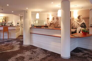 Best Western Les Bains Hotel Et Spa