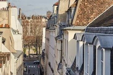 هتل De Notre Dame