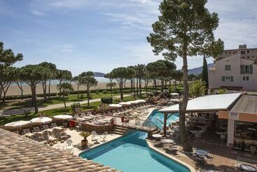 هتل Grand Hôtel Du Lido