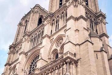 هتل Ibis Paris Bastille Faubourg St Antoine