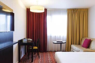 هتل Ibis Styles Angoulême Nord   Hôtel Restaurant