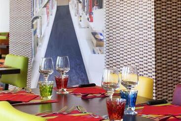هتل Ibis Styles Angoulême Nord   Hôtel Restaurant