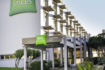 هتل Ibis Styles Angoulême Nord   Hôtel Restaurant