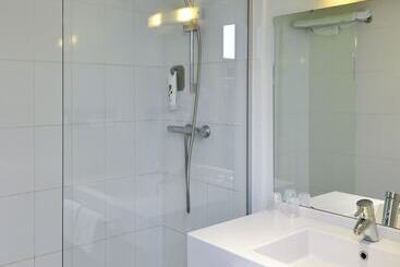 هتل Ibis Styles Angoulême Nord   Hôtel Restaurant