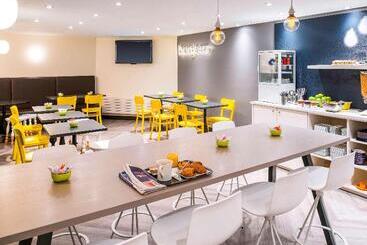 هتل Ibis Styles Paris 15 Lecourbe