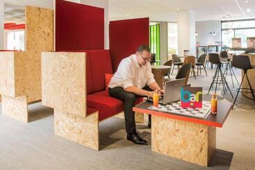 هتل Ibis Styles Tours Sud