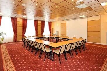 هتل Mercure Epinal Centre