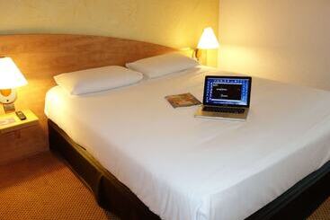 هتل Mercure Epinal Centre