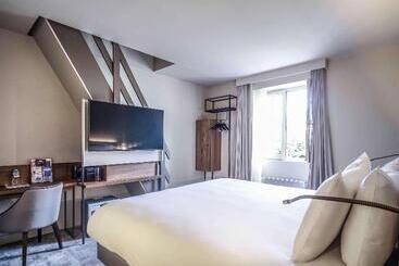 هتل Mercure Rennes Centre Place Bretagne
