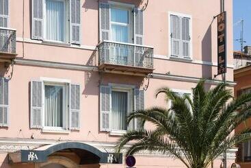 Отель Relais Acropolis
