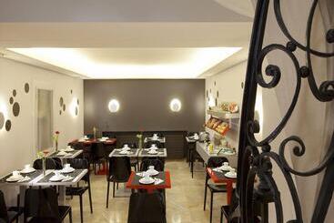 هتل Sevres Saint Germain