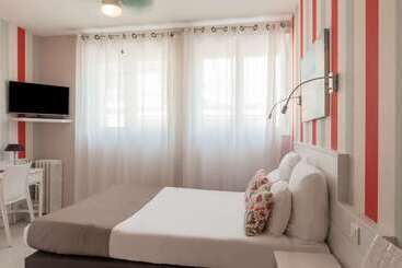 Hôtel Hôtel The Originals Miramar, Royan Pontaillac