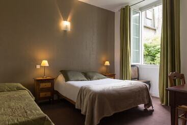 هتل The Originals Boutique, Villa Montpensier, Pau