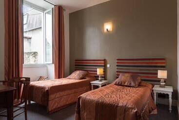 هتل The Originals Boutique, Villa Montpensier, Pau