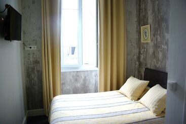 هتل The Originals Boutique, Villa Montpensier, Pau