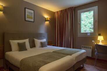 هتل The Originals City, Hôtel Solana, Niort Est Mendesfrance