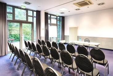 Achat Hotel Stuttgart Airport Messe