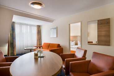 هتل Acora Bochum Living The City
