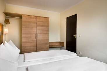 هتل Acora Bochum Living The City