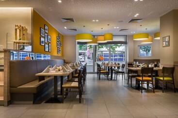 هتل Acora Bochum Living The City