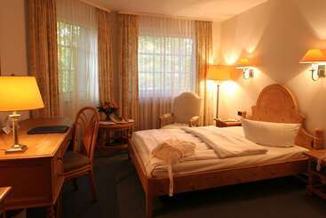Best Western Hotel Schmoeker Hof - Norderstedt