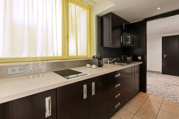 בית מלון כפרי Four Points By Sheraton Munich Arabellapark