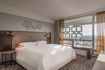 בית מלון כפרי Four Points By Sheraton Munich Arabellapark