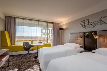 בית מלון כפרי Four Points By Sheraton Munich Arabellapark