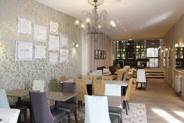 酒店 Hôtel Littéraire Gustave Flaubert, Bw Signature Collection