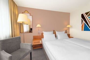 هتل Spark By Hilton Stuttgart Sindelfingen
