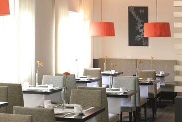 هتل Spark By Hilton Stuttgart Sindelfingen