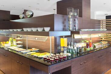 هتل Spark By Hilton Stuttgart Sindelfingen
