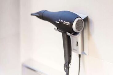 هتل Spark By Hilton Stuttgart Sindelfingen