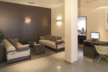 هتل Spark By Hilton Stuttgart Sindelfingen