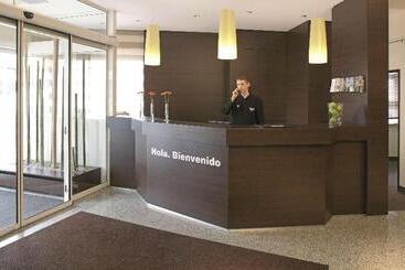هتل Spark By Hilton Stuttgart Sindelfingen