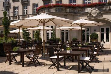 Parkhotel Quellenhof Aachen