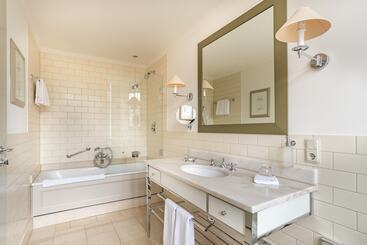 Parkhotel Quellenhof Aachen