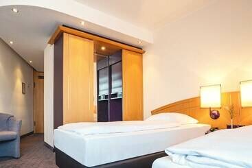 Victor S Residenz Hotel Frankenthal - Frankenthal