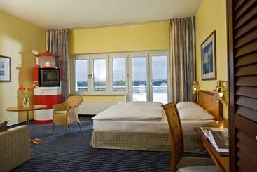 هتل Wyndham Stralsund Hansedom