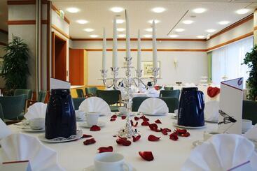هتل Wyndham Stralsund Hansedom