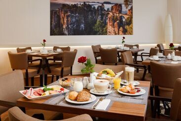 هتل Amedia  Dresden Elbpromenade, Trademark Collection By Wyndham