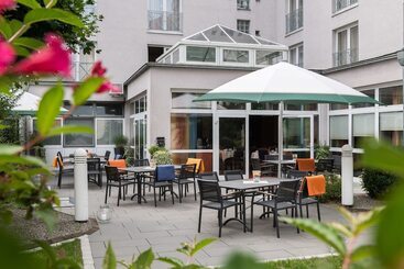 هتل Fulda Mitte