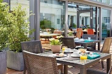 هتل Imperial Düsseldorf   Sure Collection By Best Western