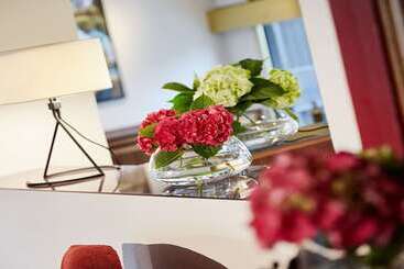 هتل Imperial Düsseldorf   Sure Collection By Best Western