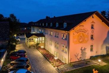 هتل Linderhof